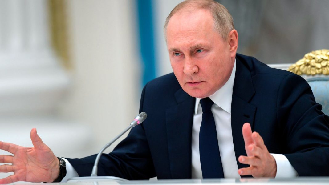  Путін підписав указ про порядок надання громадянства.  Україна реагує.  «Примусова асиміляція»
