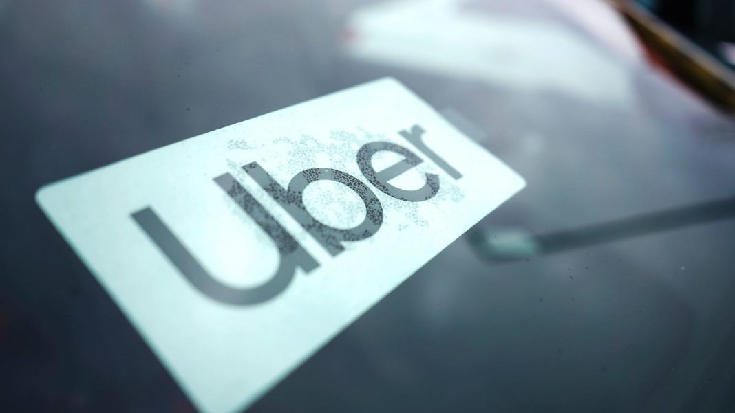 У США 500 жінок подали до суду на Uber за зґвалтування та сексуальні домагання
