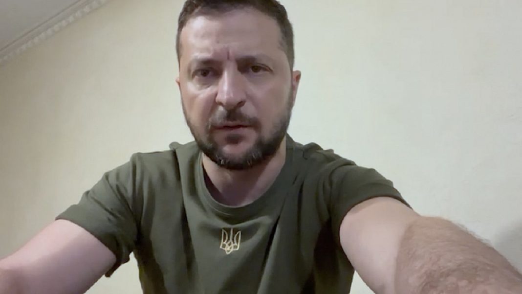  Война на Украине.  Мер Харьков о "серии взрывов".  Зеленский благодарит союзников за военную поддержку
