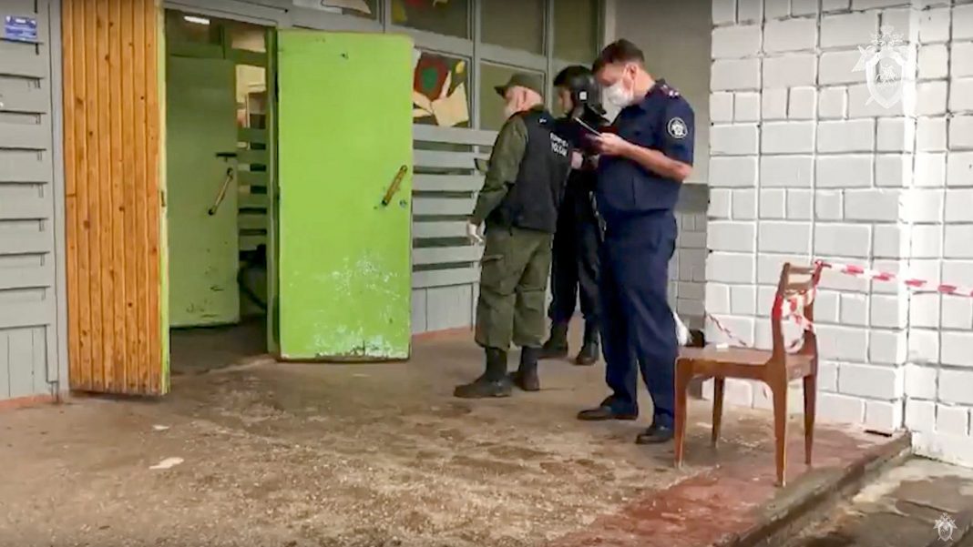  Росія.  Чоловікам призовного віку виїзд заборонено.  Пєсков "нічого не знає", ЗМІ дійшли до дати
