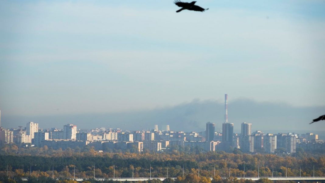  Троє постраждалих під час нападу на електростанцію в Києві.  «Немає місця для переговорів з режимом Путіна»
