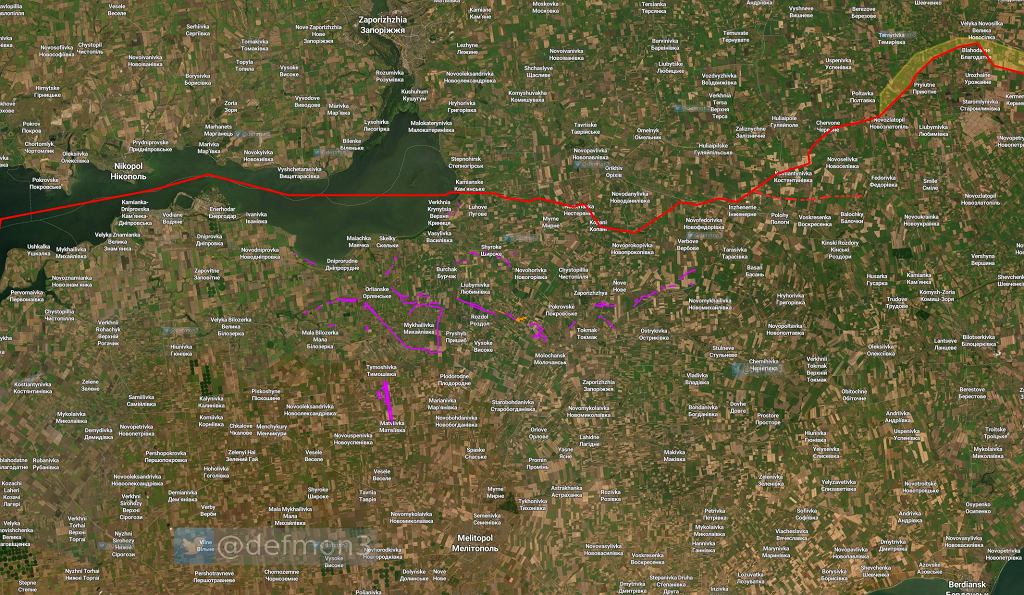 У верхній частині карти в центрі – українське місто Запоріжжя.  Під ним у нижній частині карти окупований Мелітополь.  Червона лінія – поточний хід фронту.  Фіолетовий і оранжевий спостерігаються російські укріплення.  Вони не утворюють безперервних ліній, оскільки цивільні особи мають обмежений доступ до супутникових зображень і не можуть регулярно оглядати всю територію.