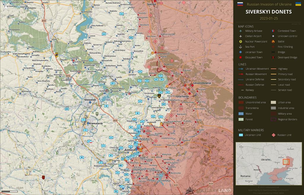 Бахмут-Сіверськ-Кремінна.  Останнє місто знаходиться більш-менш у центрі карти.  Посередині чіткий яскравий виступ, що пронизує окуповані Росією території.